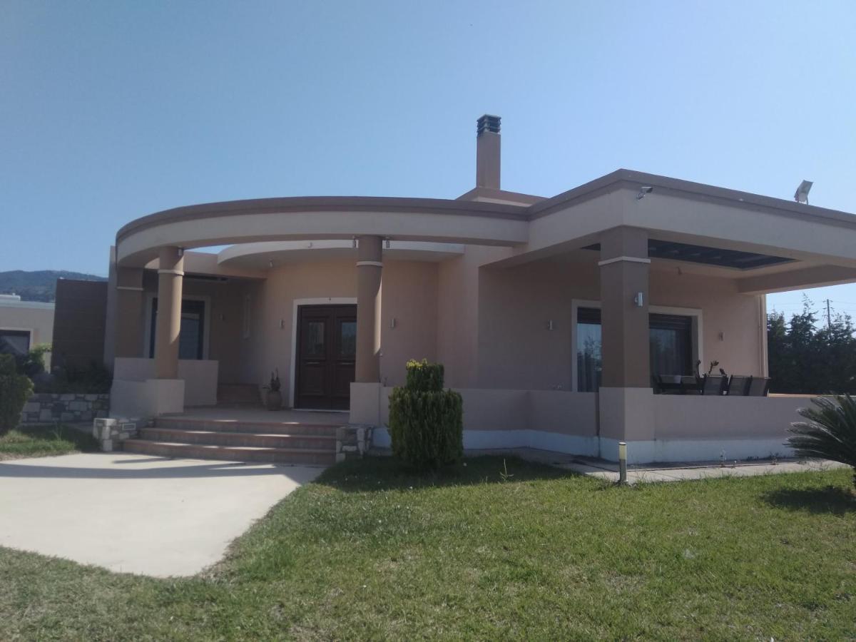 Kos Villa - Family Comfort With Large Garden, Jacuzzi Kültér fotó