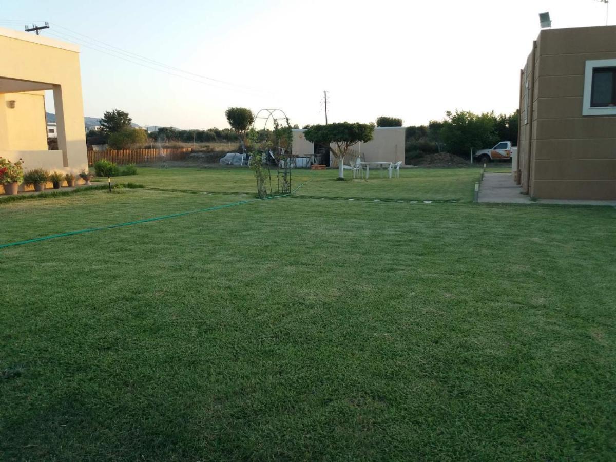 Kos Villa - Family Comfort With Large Garden, Jacuzzi Kültér fotó