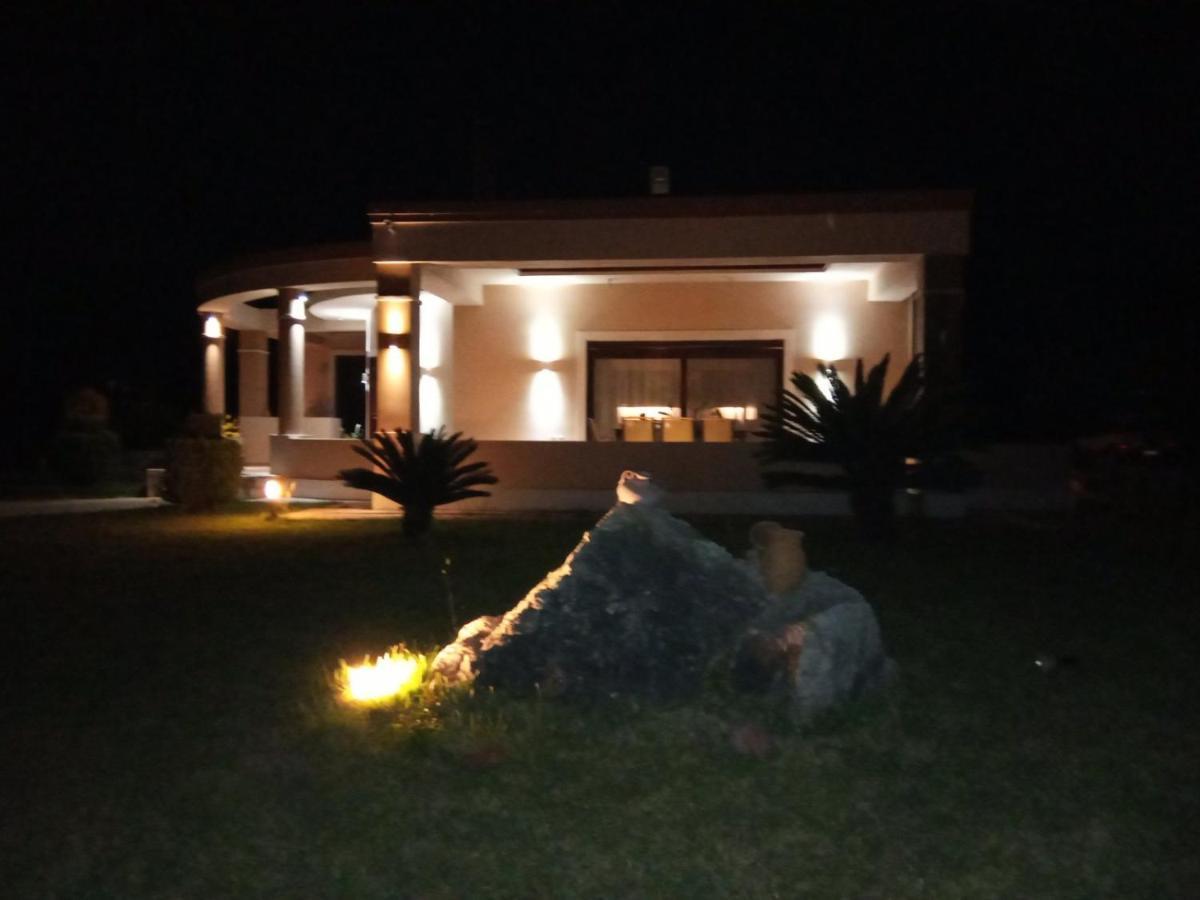 Kos Villa - Family Comfort With Large Garden, Jacuzzi Kültér fotó