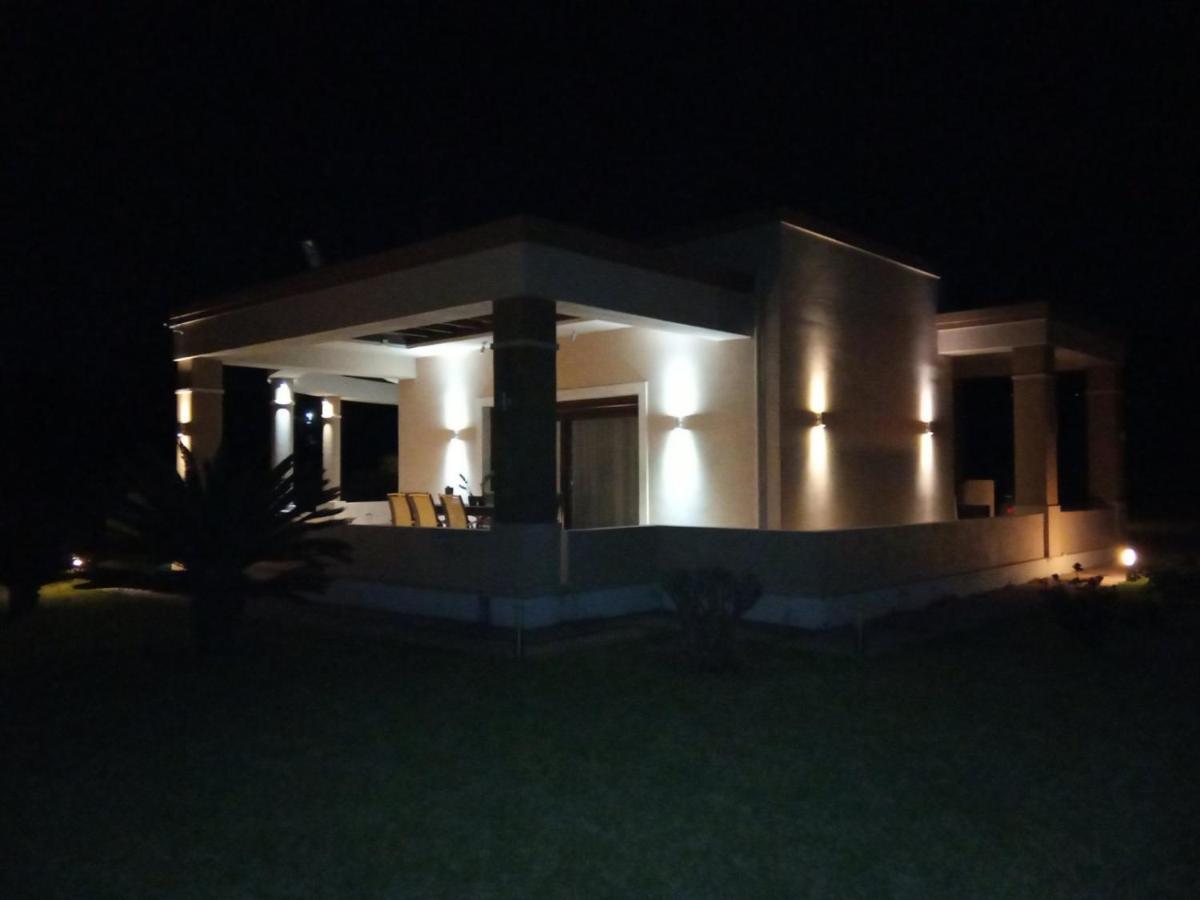 Kos Villa - Family Comfort With Large Garden, Jacuzzi Kültér fotó