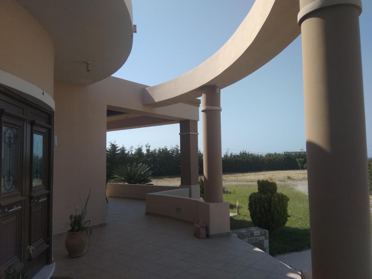 Kos Villa - Family Comfort With Large Garden, Jacuzzi Kültér fotó