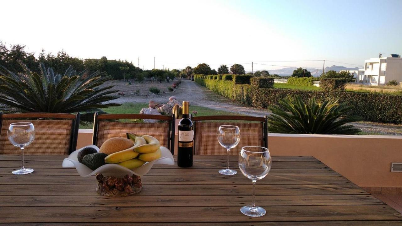 Kos Villa - Family Comfort With Large Garden, Jacuzzi Kültér fotó